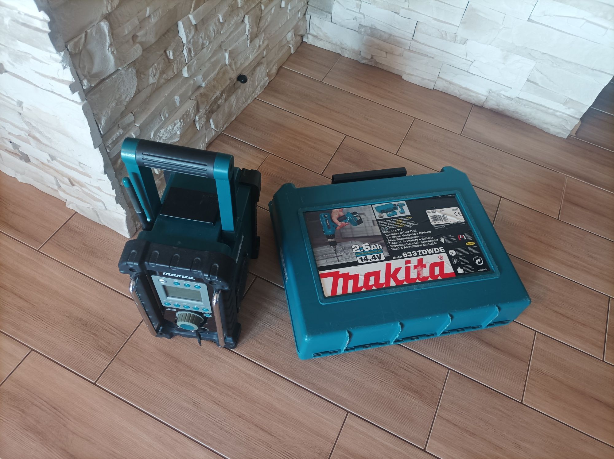 Wkrętarka Makita radio budowlane wiertarka
