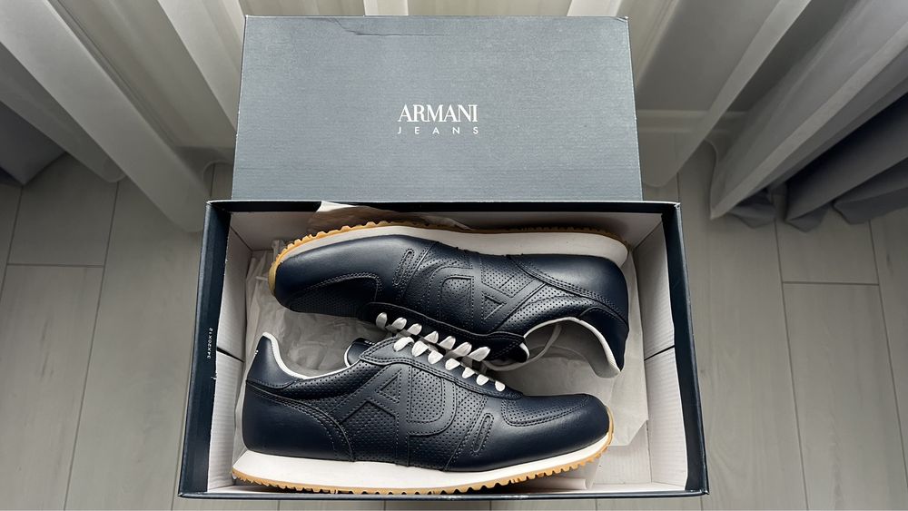 Buty Armani Jeans. Rozmiar 41