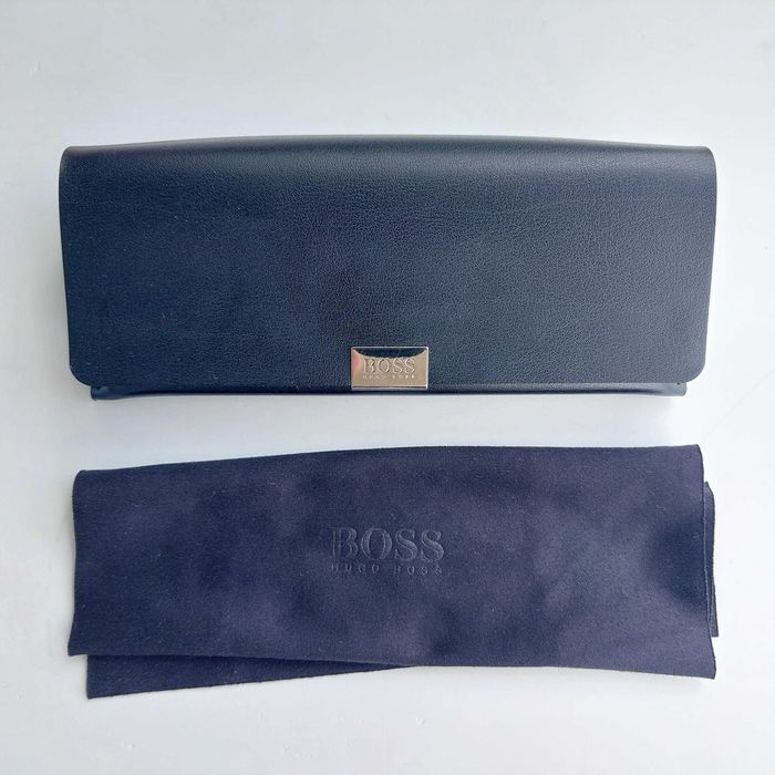 Hugo Boss - Oryginalne etui na okulary