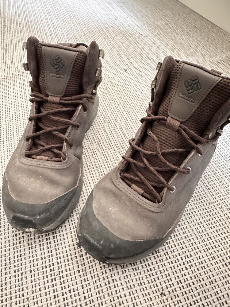 Botas homem trekking