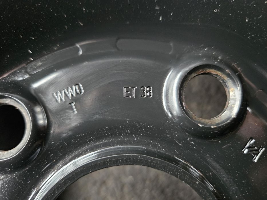 Felgi Stalowe Tiguan Passat Golf T-Rock 17 Cali 5x112 6.5J17 ET38