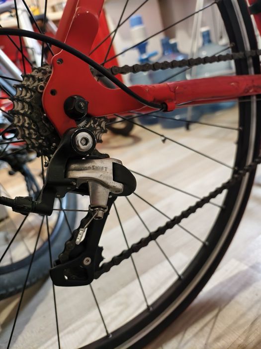 Велосипед Btwin triban с карбоновой вилкой