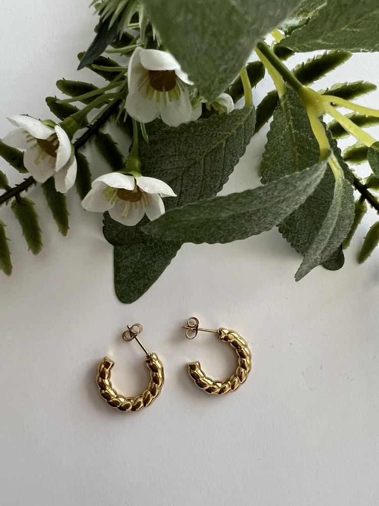 Brincos em aco inoxidavel prata e dourado 5€ par