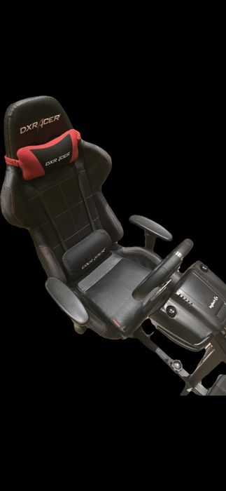 Simracing stelaż + fotel DXRacer dla Logitech G920 [Xbox / PC]