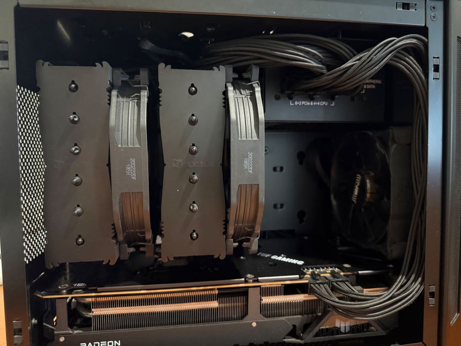 5950X | 6800XT OC | 64GB - Desktop gaming ou de trabalho