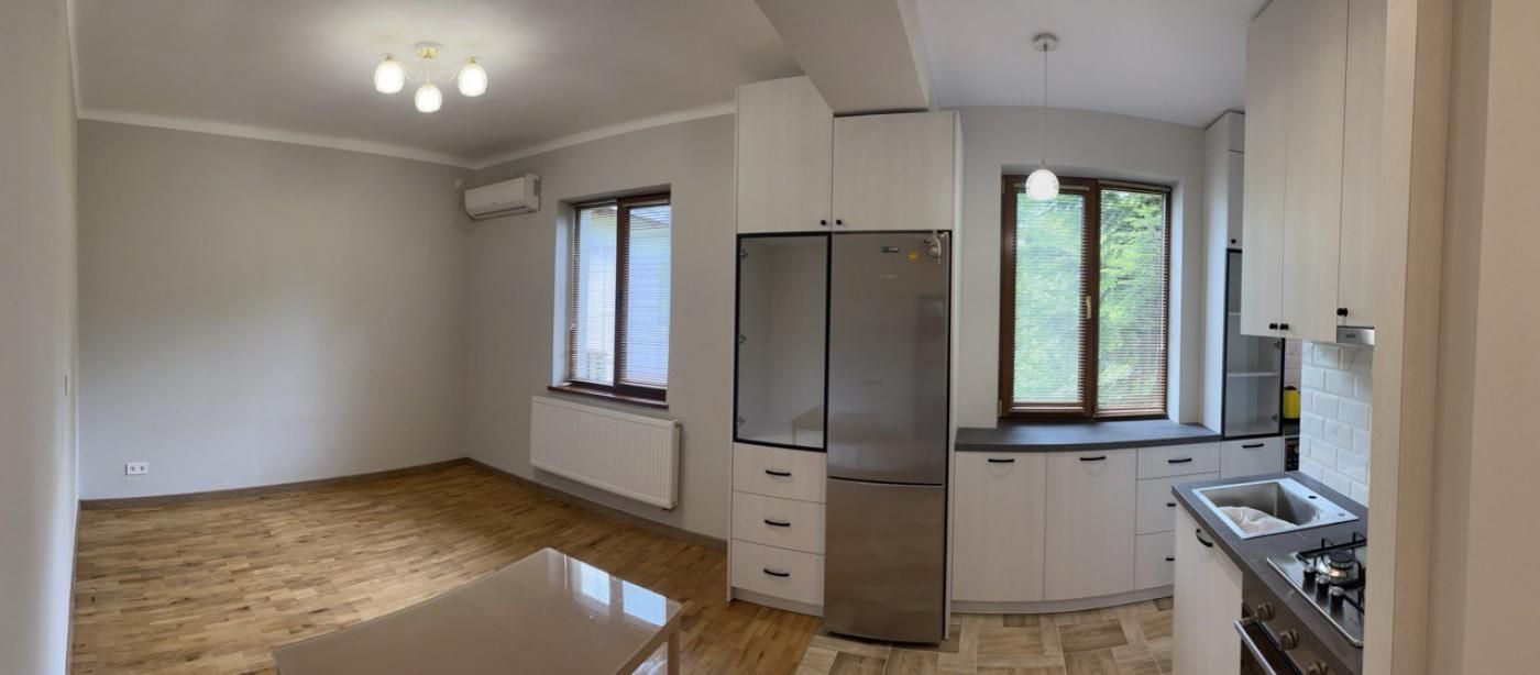 Продаж 2кімнатної  квартири з ремонтом по вул Мазепи