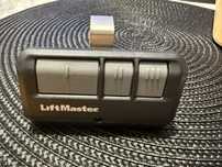 Pilot do bramy garażowej wjazdowej LiftMaster Lift Master