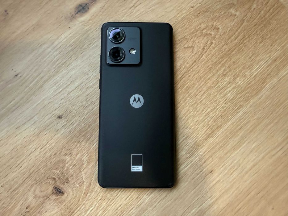 Telefon Motorola Edge 40 Neo 256 GB / 12 GB RAM + Gwarancja 6 msc