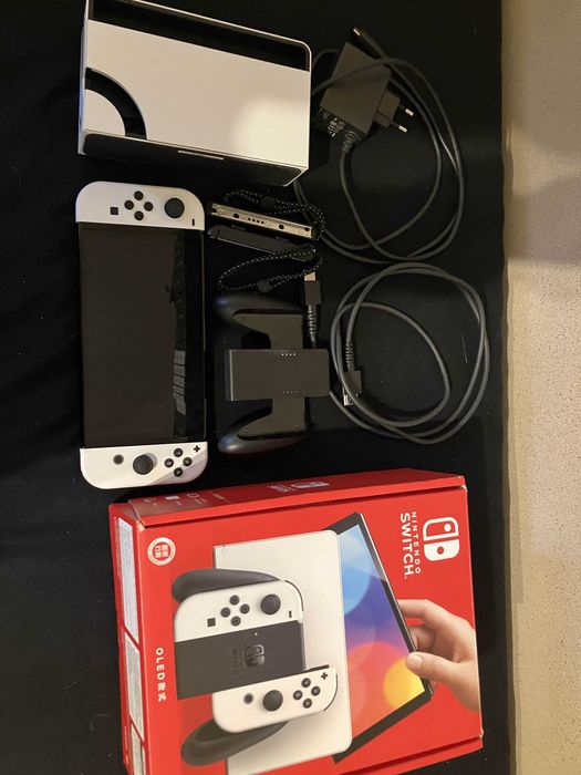Nintendo Switch OLED White