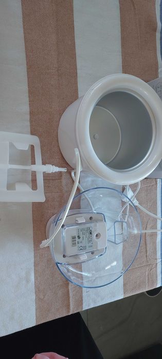Maszyna do lodów, sorbetów, jogurtu , urządzenie Clatronic