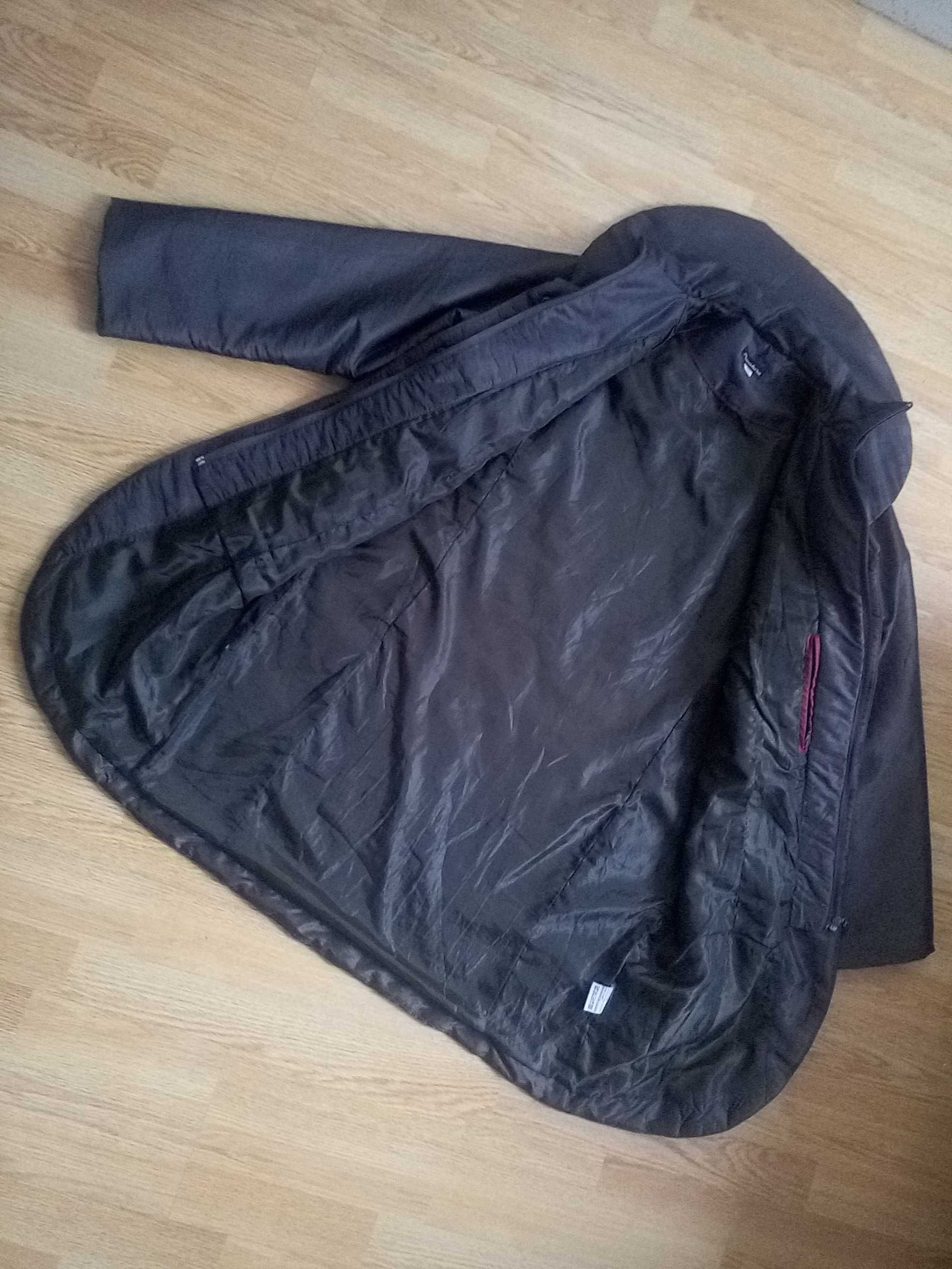 Демисезонное теплое пальто,куртка удлиненная.р.л.Auentura