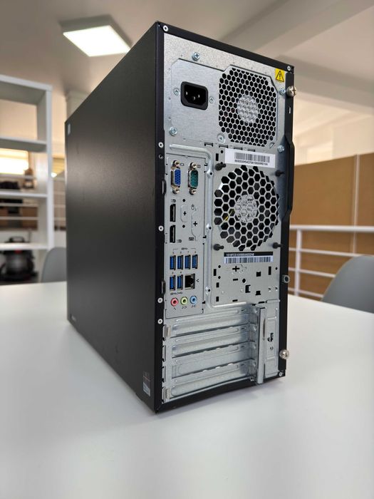 Lenovo ThinkCentre M900 | i7-6700T | 16GB | 512GB SSD| 2 ANO GARANTIA