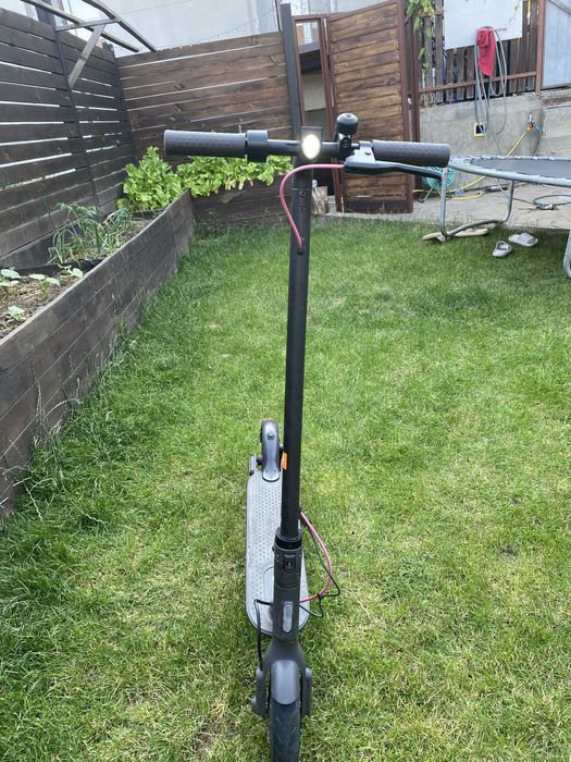 В наявності електро самокат xiomi pro 2