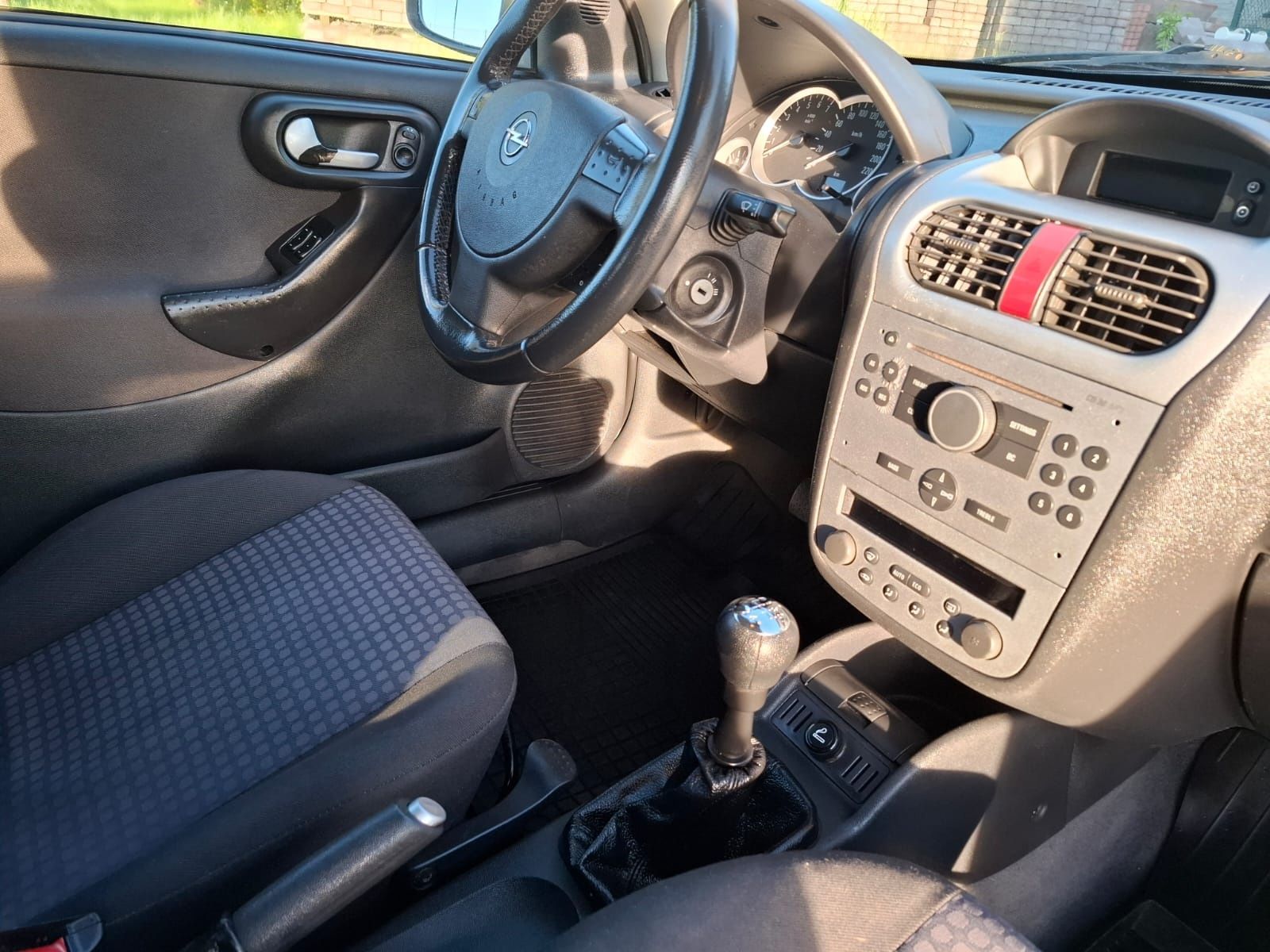 Opel Corsa C 1.2 Twinport Benzyna Doinwestowany