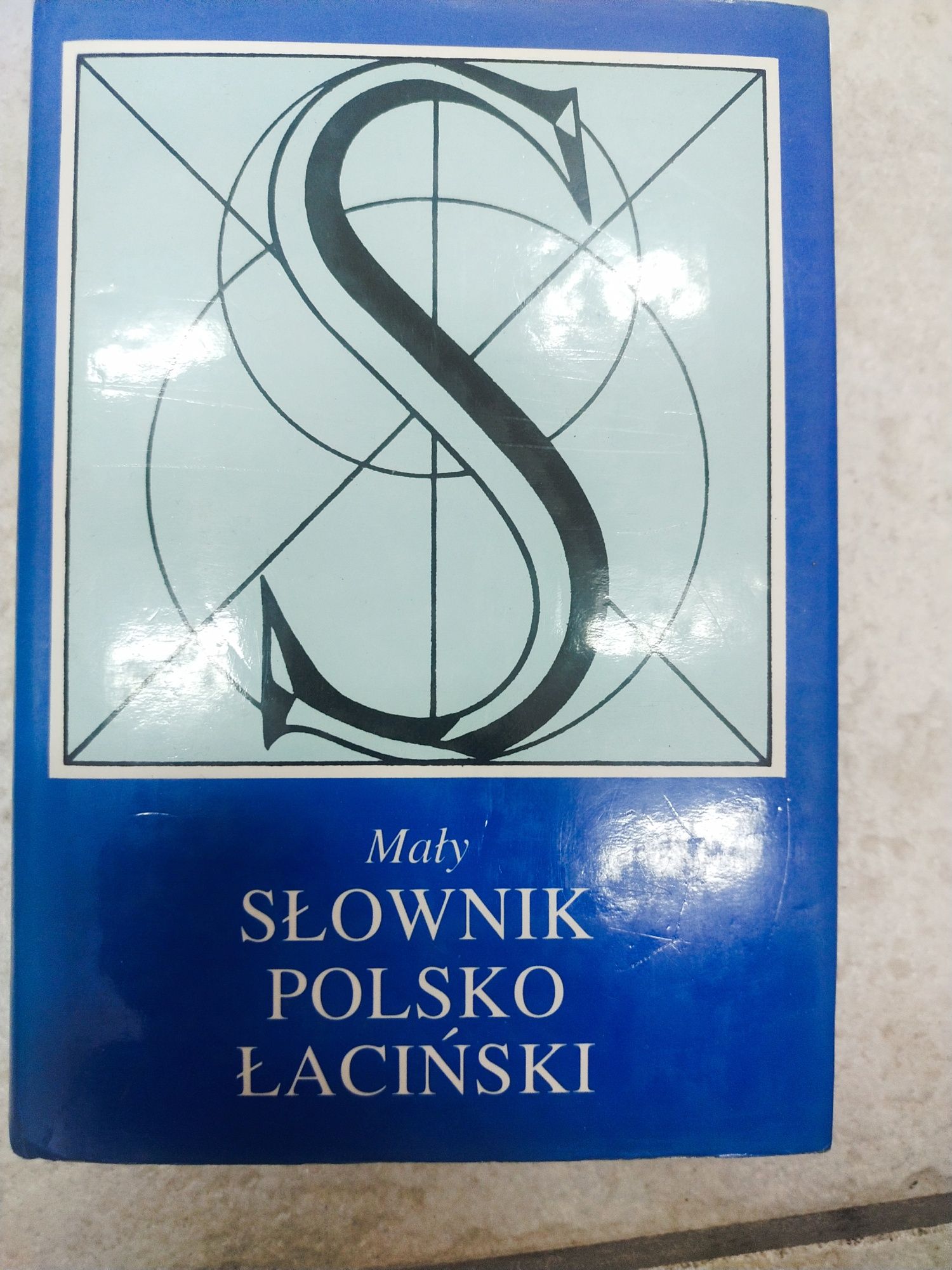 Mały słownik polsko łacinski