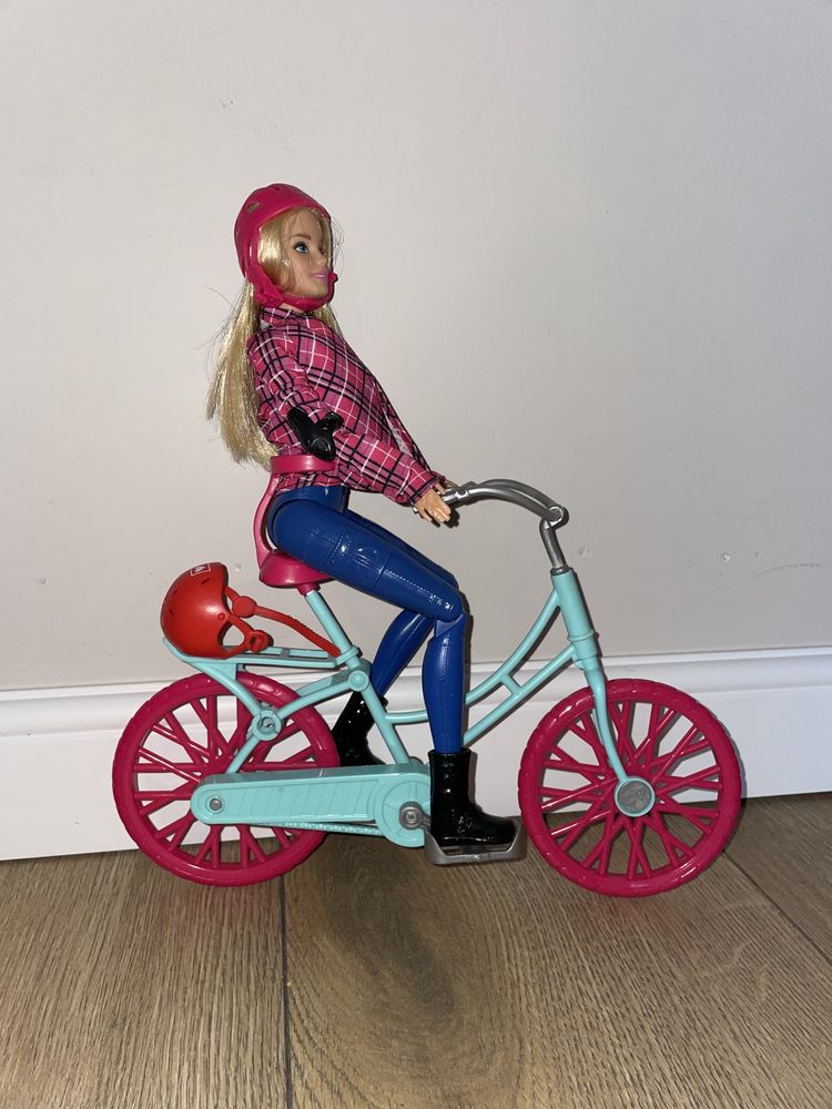 Barbie na rowerze