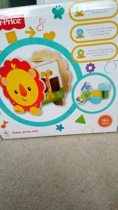 Puzzle drewniane i klocki Fisher Price