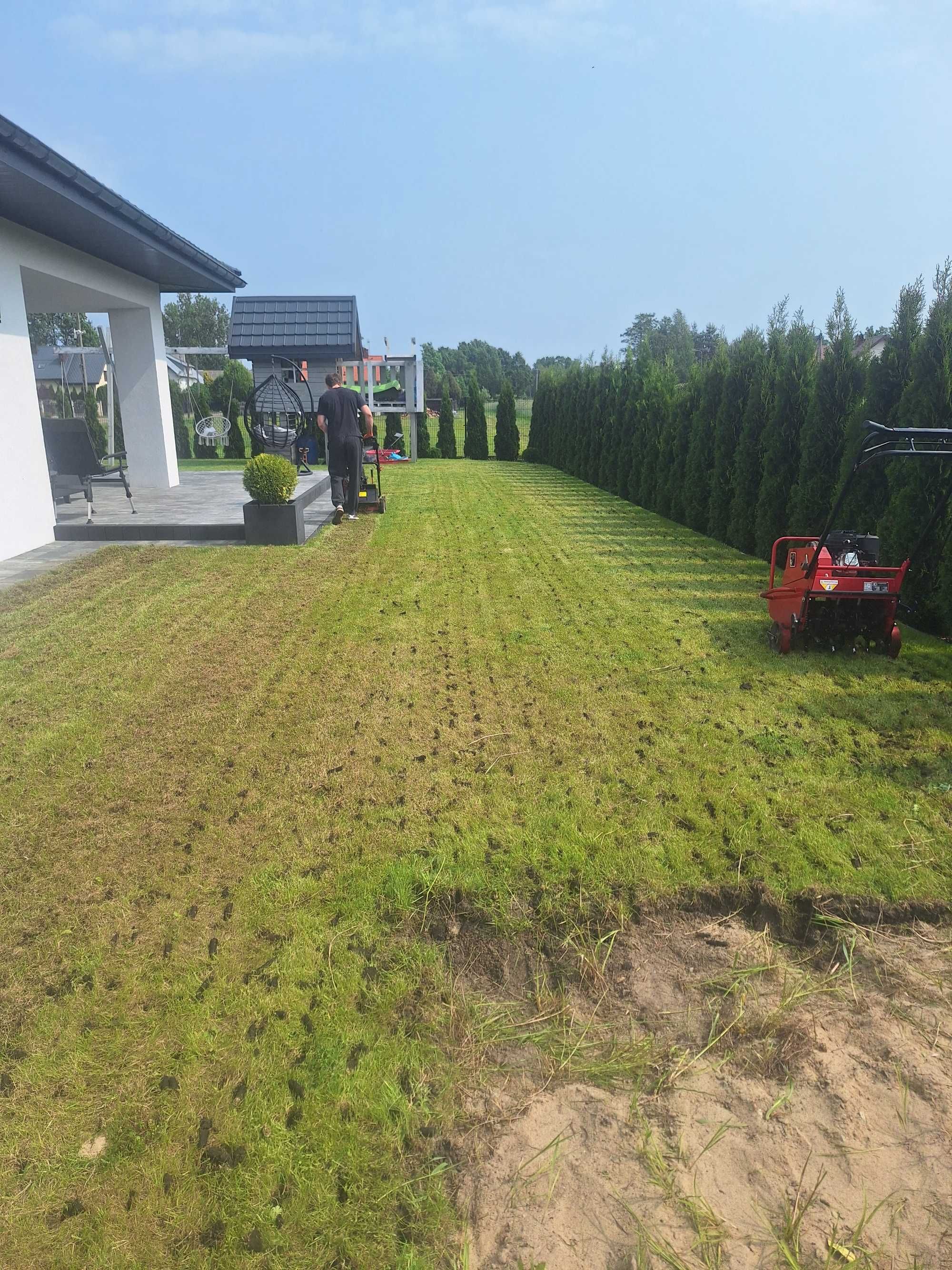 Renowacja trawników\Piaskowanie trawników\Aerator rurkowy\Wertykulacja
