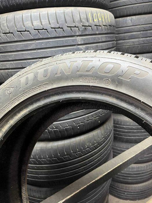215/55 R17 Dunlop пара зима