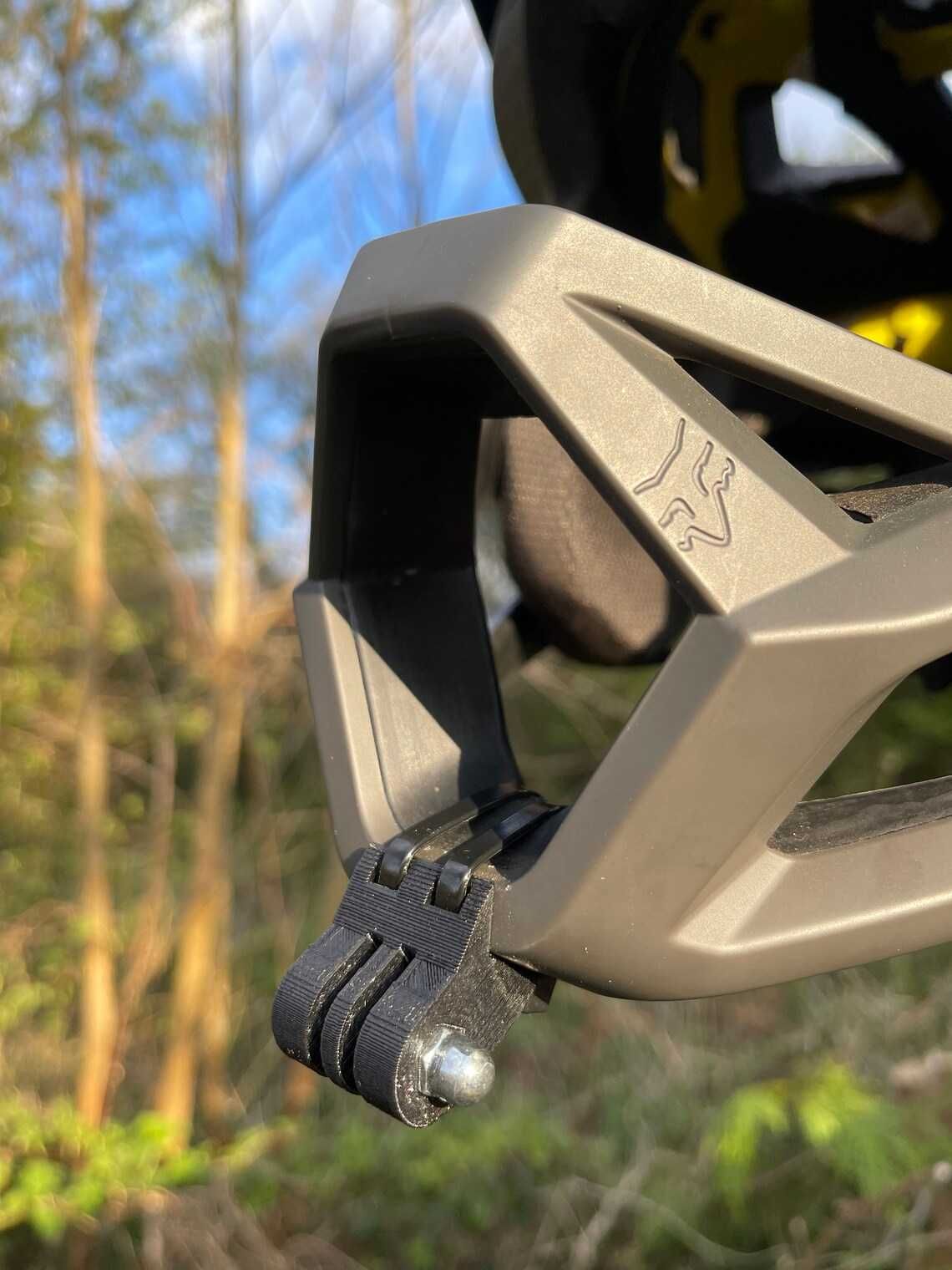Fox Proframe - Gopro Chin Mount