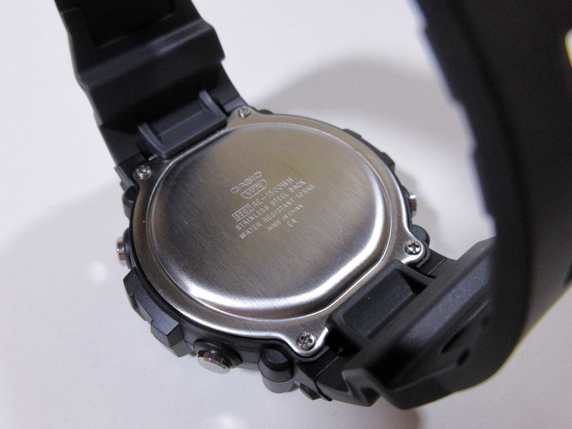 Чоловічий годинник Casio AE-1500WH-8BVCF новий оригінал