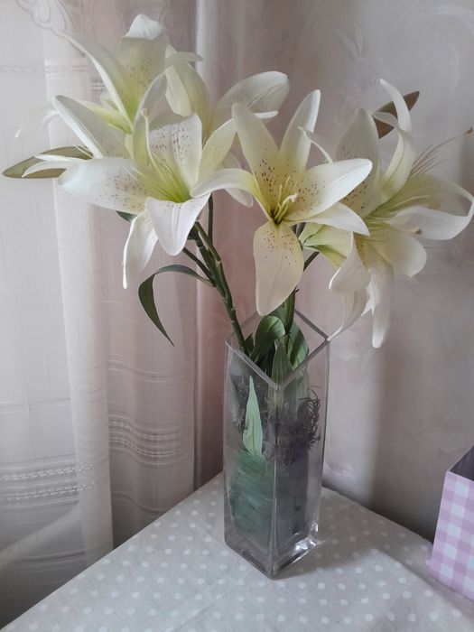 Штучні квіти, букет з вазою, Англія