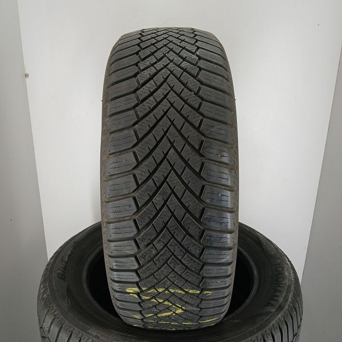 4x 205/55R16 opony zimowe Yokohama BluEarth Winter V906 6mm 23r(90215)