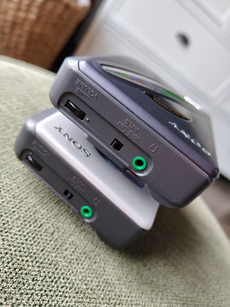 Walkman Sony WM-EX 192, Sony WM-EX 194