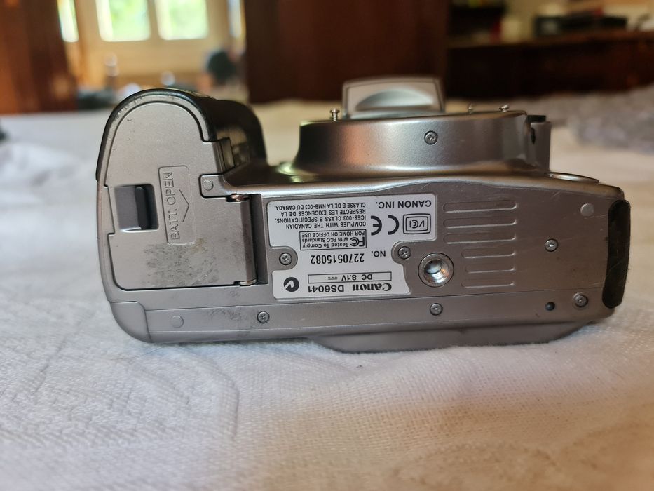 Canon eos 300d para peças