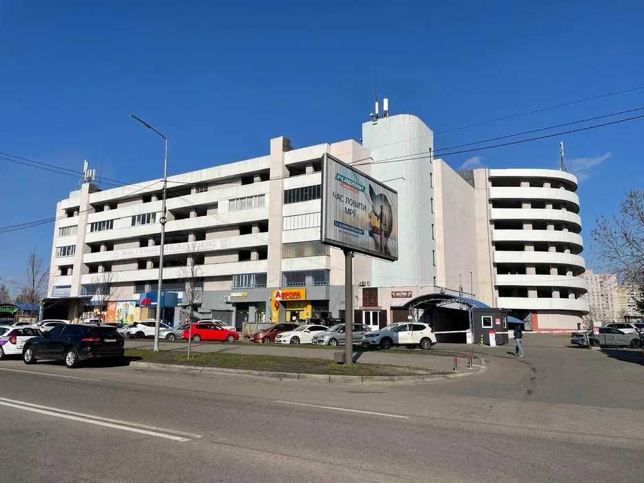 Продам орендний бізнес, 5 паркомісць, Позняки, оренда: 13 000 грн/міс