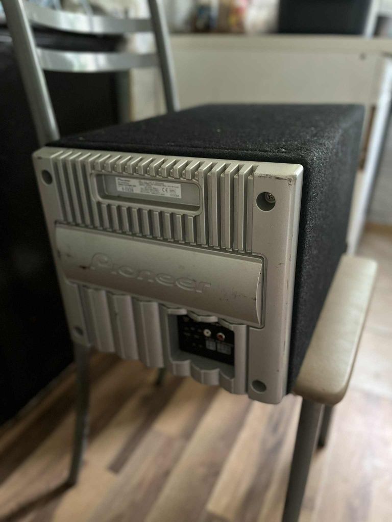 Pionieer subwoofer tuba głośnik wzmacniacz