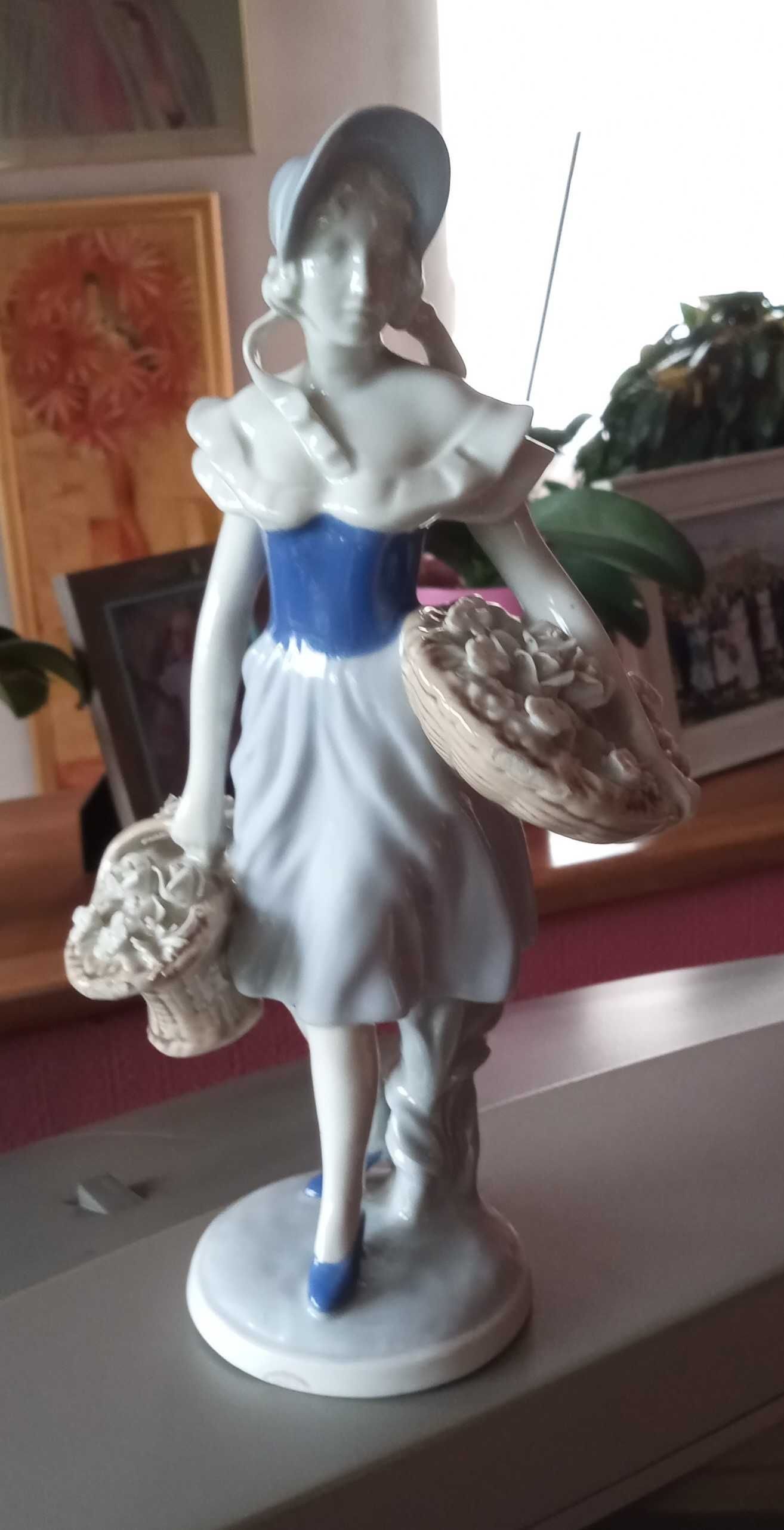 Figurka porcelanowa Ogrodniczka