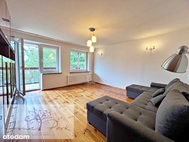 Mieszkanie 3/4 pokoje z dużym balkonem parking