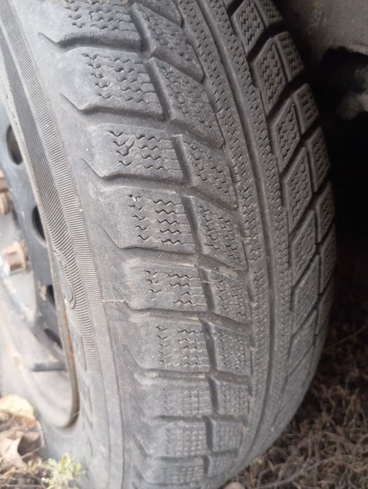 Зимняя резина с диском r14