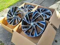 Nowe oryginalne 19 calowe alufelgi Vw Adelaide arteon golf passat