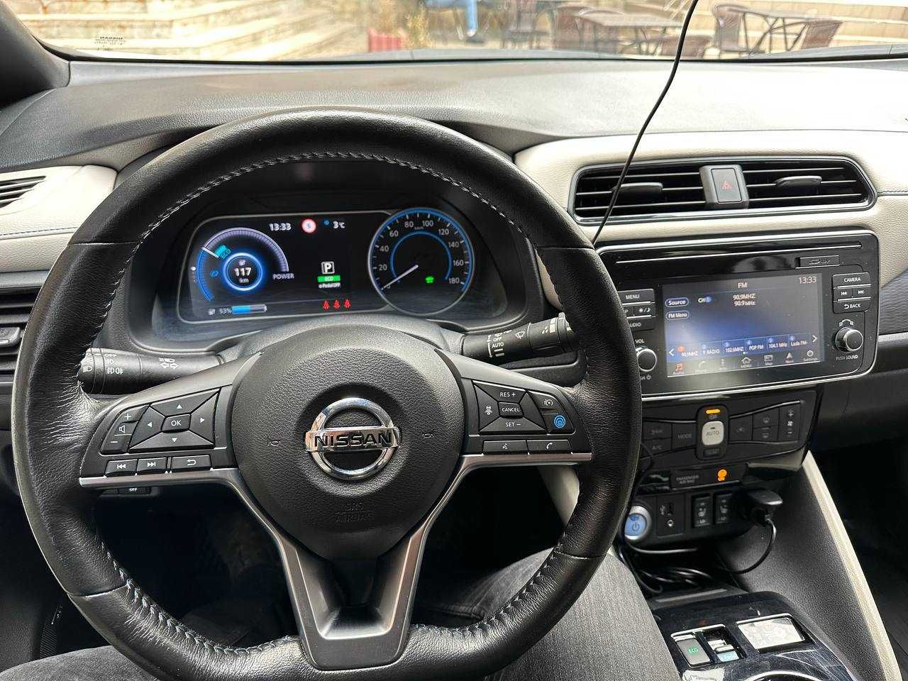 Nissan Leaf 2018 Tekna Bose