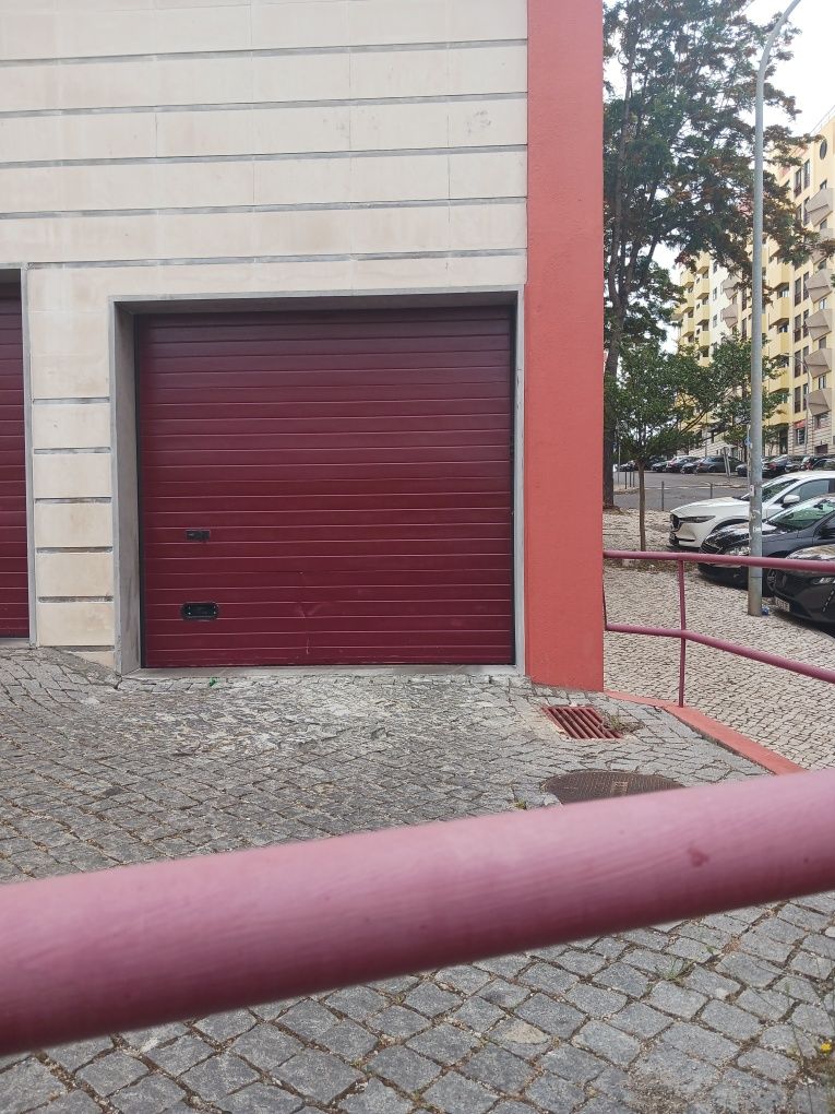 Aluguer de Parqueamento em Garagem Odivelas Metro