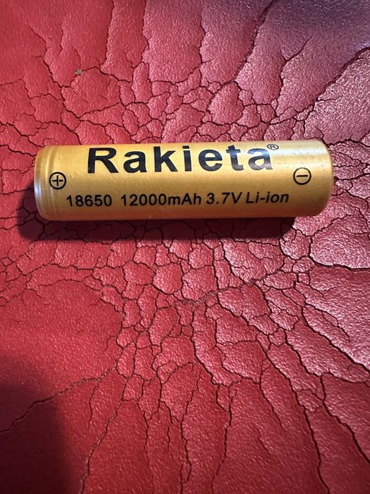 Akumulatorek 18650 nowy