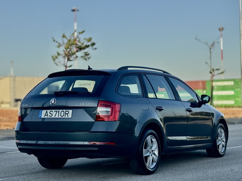 Skoda Octavia 2.0TDi 150Cv DSG