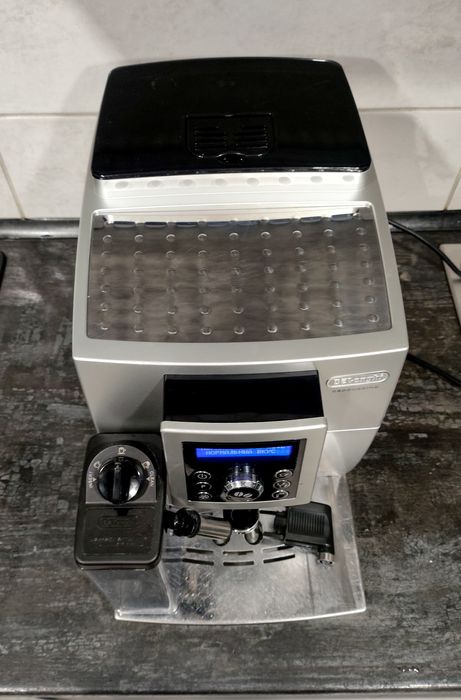 Кофемашина Delonghi Cappuccino ECAM 23.450