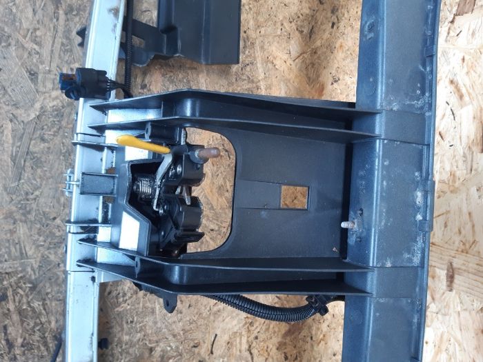Wzmocnienie przednie Ford S - Max/ Mondeo MK4/ Galaxy kolor WA6