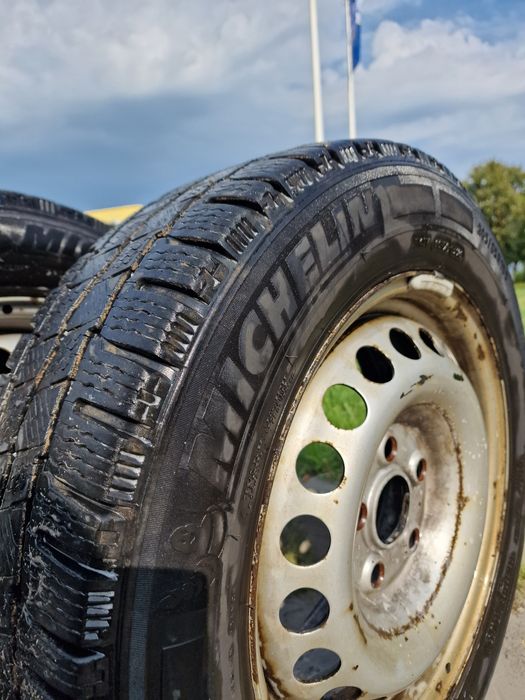 4x opony Michelin AGILIS ALPIN 205/65 R16 - zimowe 

Czytaj więcej: ht
