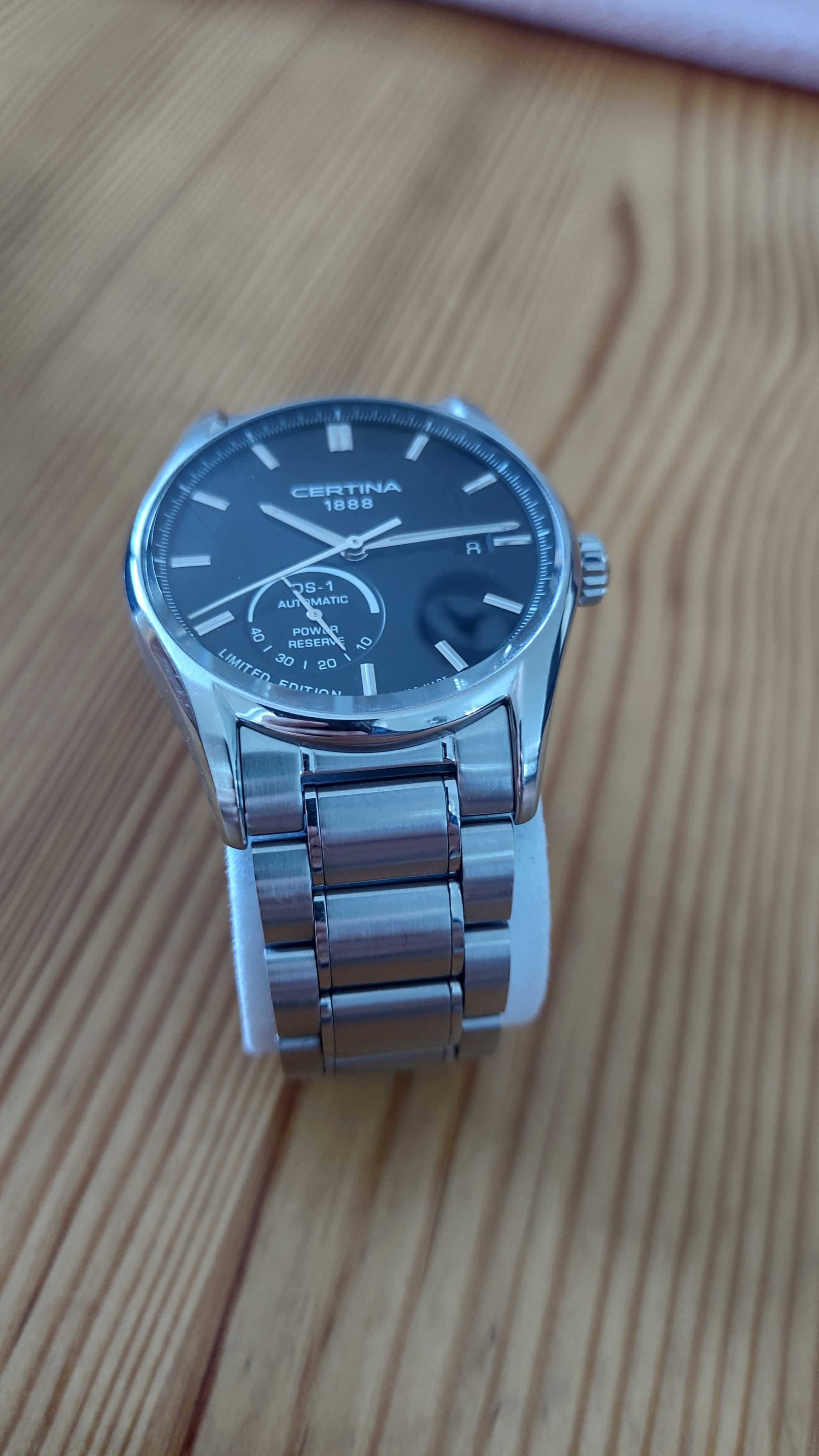 Certina DS-1 Limited Edition, ETA 2897, Rezerwa chodu