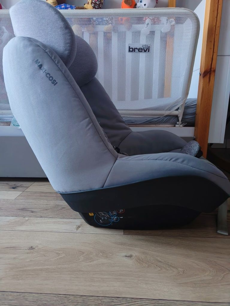 Zestaw fotelik + baza ISOFIX Maxi Cosi Pearl