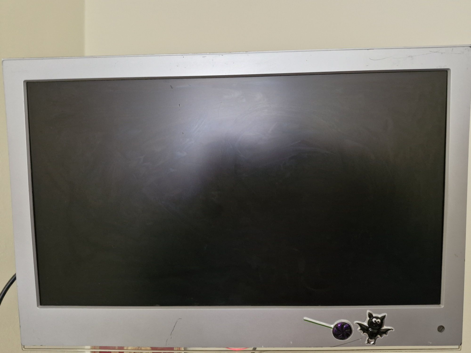 Telewizor mały sprawny