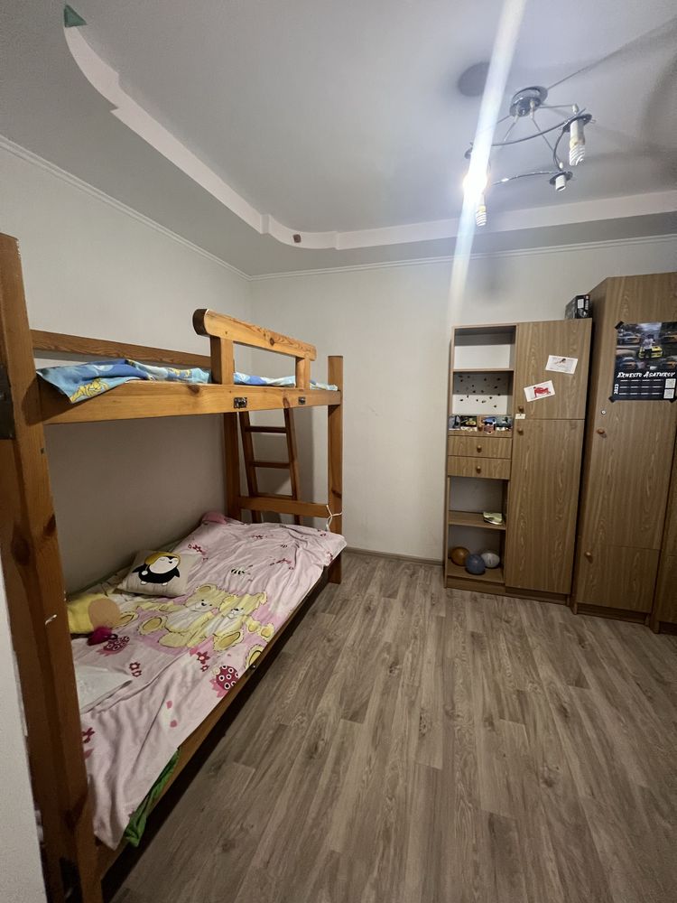 Продается   полдома на Зеленом Яру.