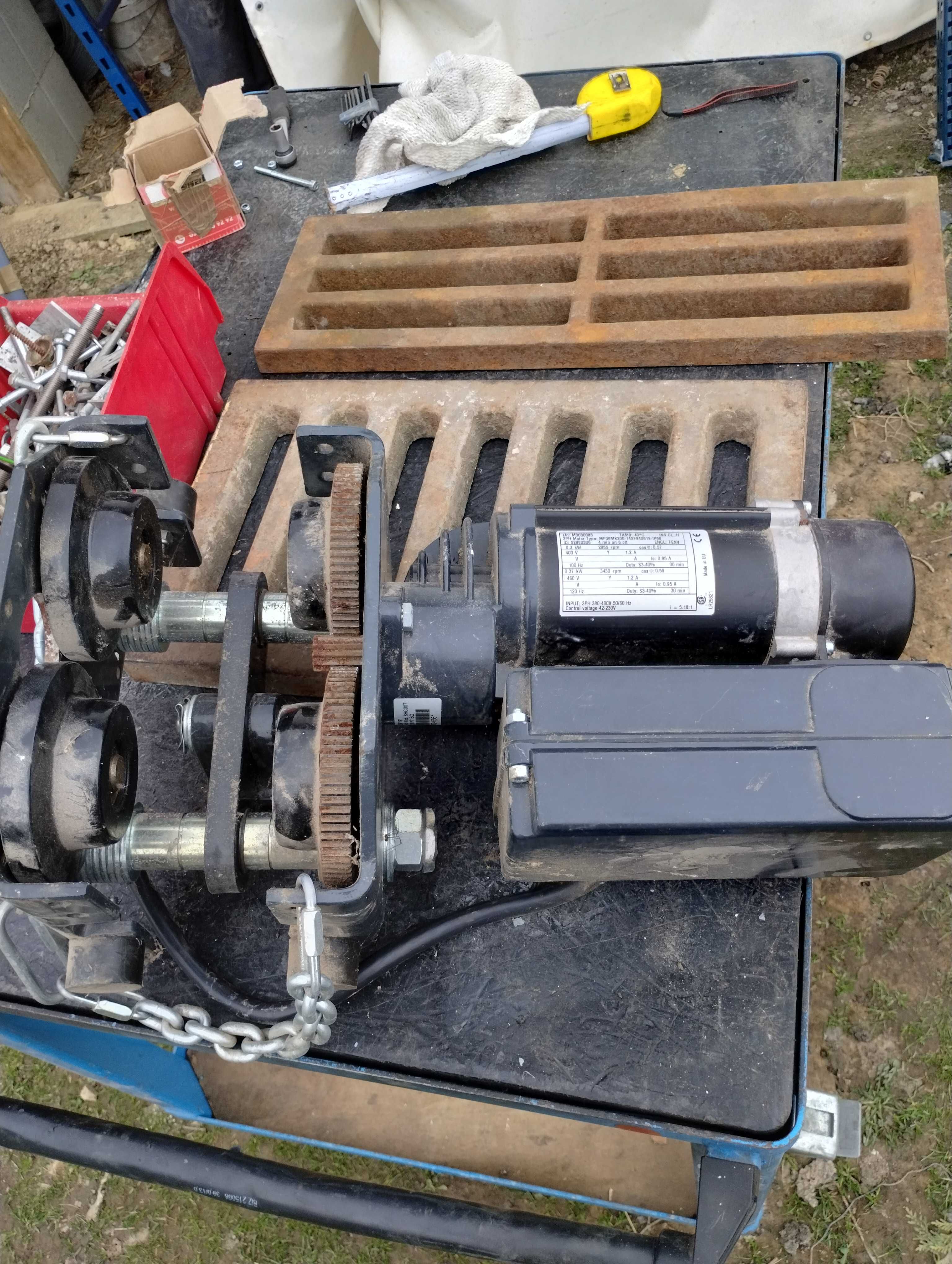 wózek do suwnicy firmy konecranes stan nowy 5.0.0.8.3.4.2.1.6.