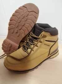 Botas trekking para criança tipo Timberland