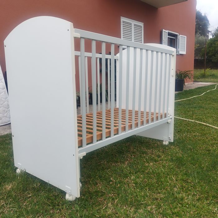 Berço/Cama  Trama