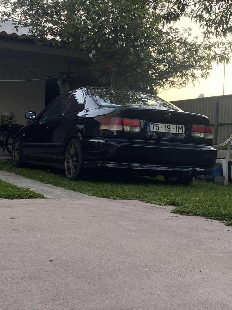 Honda civic coupe b16